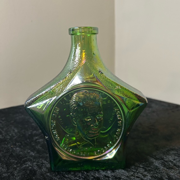 Rare 1971 Green Wheaton Glass HUMPHREY BOGART Decanter Bogey 7'' - Picture 3 of 3